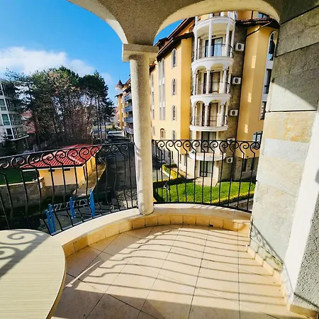 Spacious With 2 Bedrooms And 2 Bathrooms Complex Royal Sun Sunny Apartamento Sunny Beach