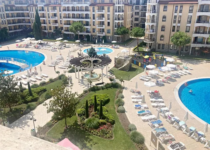 Апартамент Spacious With 2 Bedrooms And 2 Bathrooms Complex Royal Sun Sunny