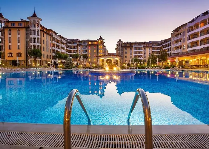 Spacious With 2 Bedrooms And 2 Bathrooms Complex Royal Sun Sunny